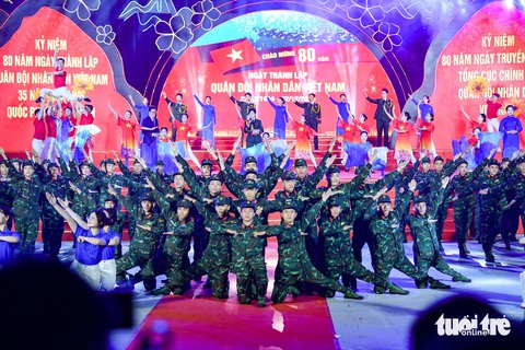 80 cán bộ, đoàn viên thanh niên tiêu biểu, có thành tích xuất sắc trong quân đội được tuyên dương - Ảnh 1.