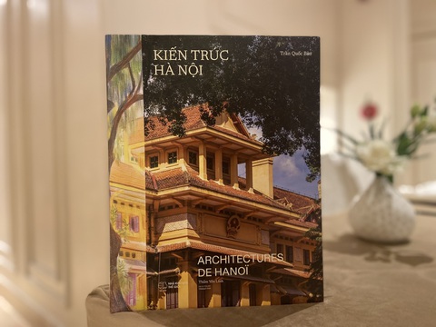 Cuốn sách đẹp gói hết tinh túy kiến trúc Hà Nội - Ảnh 1. Cuốn sách đẹp gói hết tinh túy kiến trúc Hà Nội - Ảnh 1.