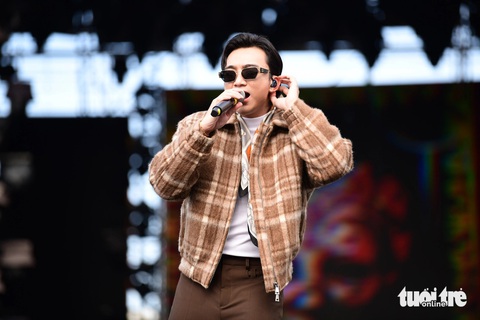 Chi Pu sexy, Soobin nhảy máu lửa trong tổng duyệt 8WONDER Winter 2024 - Ảnh 11. Chi Pu sexy, Soobin nhảy máu lửa trong tổng duyệt 8WONDER Winter 2024 - Ảnh 11.