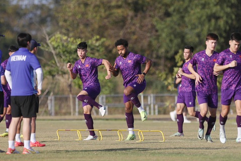 Đội tuyển Việt Nam có niềm tin vô địch ASEAN Cup 2024 - Ảnh 1. Đội tuyển Việt Nam có niềm tin vô địch ASEAN Cup 2024 - Ảnh 1.