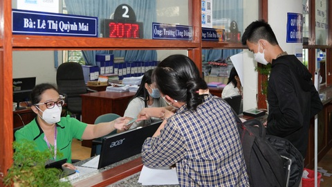 Cần chính sách vượt trội với cán bộ dôi dư - Ảnh 1. Cần chính sách vượt trội với cán bộ dôi dư - Ảnh 1.