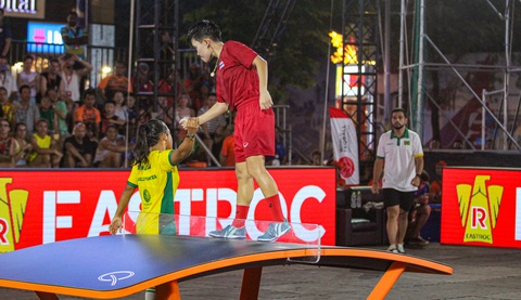 Chuyện tình ngọt ngào của nữ VĐV Brazil tại Giải teqball thế giới - Ảnh 3.