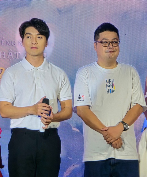 Phương Mỹ Chi ủng hộ bạn thân Phương Duyên đóng 'Kính vạn hoa' - Ảnh 5. Phương Mỹ Chi ủng hộ bạn thân Phương Duyên đóng 'Kính vạn hoa' - Ảnh 5.