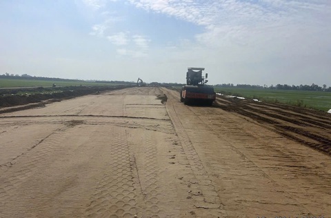 Cao tốc trục dọc, trục ngang của miền Tây đã thành hình ra sao? - Ảnh 5.