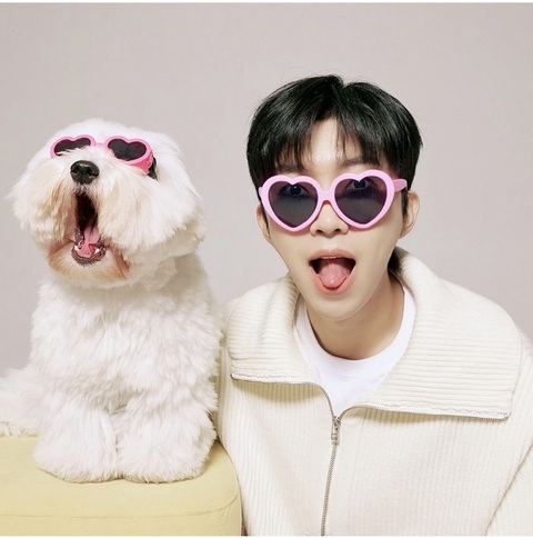 Công tử Bạc Liêu mở màn hụt hơi, Fan xếp hàng từ 3h sáng tại concert 4 Anh trai say hi - Ảnh 5. Công tử Bạc Liêu mở màn hụt hơi, Fan xếp hàng từ 3h sáng tại concert 4 Anh trai say hi - Ảnh 5.