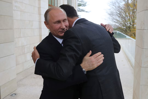 Ông Putin cho tổng thống Syria bị lật đổ được tị nạn tại Nga - Ảnh 1. Ông Putin cho tổng thống Syria bị lật đổ được tị nạn tại Nga - Ảnh 1.