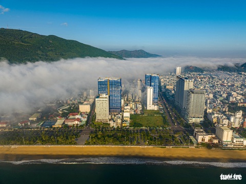 Quy Nhơn đẹp ngất ngây trong sương mờ- Ảnh 5. Quy Nhơn đẹp ngất ngây trong sương mờ- Ảnh 5.