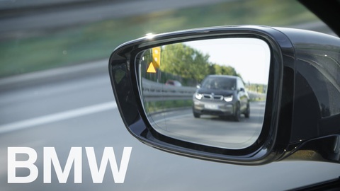 Người lái BMW có thể đánh mắt để xe tự chuyển làn- Ảnh 2. Công nghệ lái "rảnh tay" 100% là cấp 5, tuy nhiên chỉ từ cấp 3 người dùng đã có thể phần nào an tâm giao quyền điều khiển cho hệ thống xử lý phần lớn - Ảnh: BMW