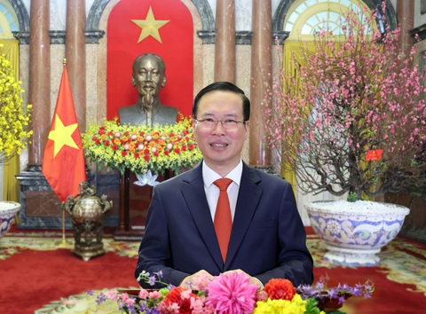 Chủ tịch nước chúc toàn dân năm Giáp Thìn sức khỏe, bình an, thành công và hạnh phúc- Ảnh 1. Chủ tịch nước Võ Văn Thưởng chúc Tết cổ truyền Giáp Thìn 2024 - Ảnh: TTXVN