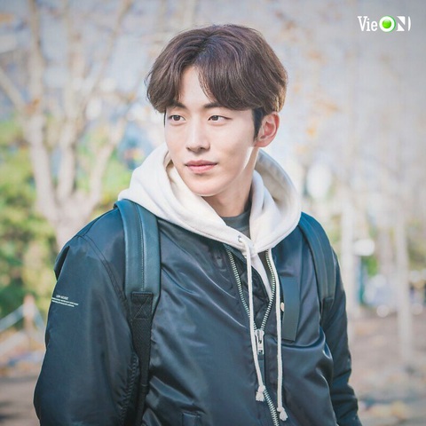 Hẹn hò Valentine với 8 mẫu bạn trai màn ảnh Việt - Hàn - Trung- Ảnh 5. Nam Joo Hyuk gây ấn tượng với vai Jung Joon Hyung trong Tiên nữ cử tạ