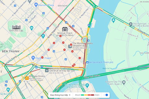 Trung tâm TP.HCM kẹt cứng đêm mùng 3 Tết- Ảnh 8. Google Maps hiển thị tình trạng kẹt xe trên đường Tôn Đức Thắng và Đồng Khởi lúc 21h