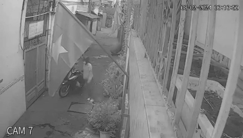 Camera tại phòng trọ ghi cảnh chị T. đi làm về sau đó mất tích - Ảnh: Người nhà cung cấp Camera tại phòng trọ ghi cảnh chị T. đi làm về sau đó mất tích - Ảnh: Người nhà cung cấp
