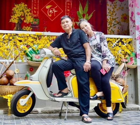 Hồng Vân hạnh phúc bên ông xã Lê Tuấ Anh - Ảnh: NVCC Hồng Vân hạnh phúc bên ông xã Lê Tuấn Anh - Ảnh: NVCC