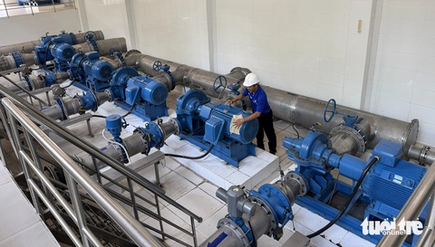 Chủ đầu tư khu công nghiệp 'tự tung tự tác' còn nợ hơn 17 tỉ đồng tiền nước- Ảnh 3. Trạm bơm tăng áp cung cấp nước cho các doanh nghiệp hoạt động trong Khu công nghiệp Mỹ Xuân A2 - Ảnh: ĐÔNG HÀ