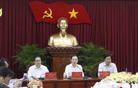 Bí thư Cần Thơ Nguyễn Văn Hiếu: Cán bộ công chức bắt tay ngay vào công việc- Ảnh 1. Bí thư Thành ủy Nguyễn Văn Hiếu kết luận buổi làm việc - Ảnh: DUNG NGUYỄN