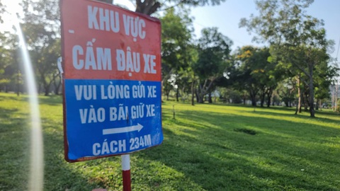 Ảnh vui 17-2: Vui lòng gửi xe vào bãi giữ xe cách 234m- Ảnh 1. Chủ quán có tâm.