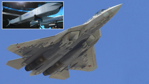 Tên lửa hành trình Kh-59MK2 và Su-57 - Ảnh: MILITARYWATCH MAGAZINE Tên lửa hành trình Kh-59MK2 và Su-57 - Ảnh: MILITARYWATCH MAGAZINE