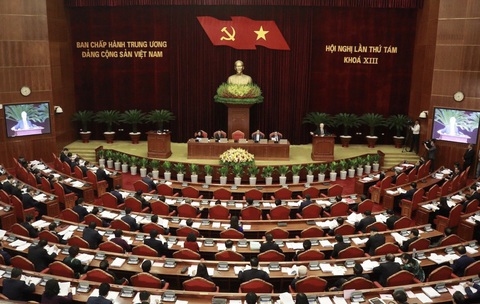 Từ 26-2 diễn ra cuộc thi tìm hiểu nghị quyết Hội nghị Trung ương 8 khóa XIII- Ảnh 1. Quang cảnh Hội nghị Trung ương 8 - Ảnh: GIA HÂN