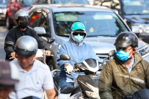 Thời tiết hôm nay 24-2: Bắc Bộ đến Huế mưa rào, trời lạnh; Nam Bộ nắng nóng- Ảnh 1. Hôm nay 24-2, Nam Bộ nắng nóng - Ảnh: PHƯƠNG QUYÊN