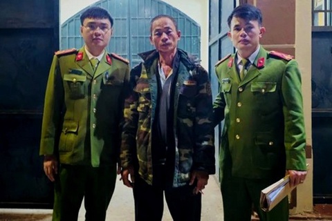 Bị khởi tố vì không chịu đo nồng độ cồn, đánh công an- Ảnh 1. Ông Định, người vừa bị khởi tố bắt tạm giam vì hành vi không chấp hành đo nồng độ cồn và đánh công an - Ảnh: TR.T.