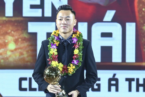 Hoàng Đức, Kim Thanh là Quả bóng vàng Việt Nam 2023- Ảnh 9. Hoàng Đức, Kim Thanh là Quả bóng vàng Việt Nam 2023- Ảnh 9.