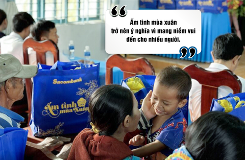 Sacombank mang hành trình 'Ấm tình mùa xuân' đến với cộng đồng- Ảnh 1. “Ấm tình mùa xuân” ý nghĩa vì mang được niềm vui đến cho nhiều người - Ảnh: Sacombank