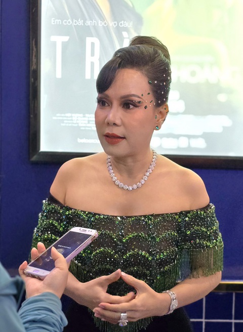 Diễn viên Việt Hương đóng chính trong phim Trà - Ảnh: MI LY Diễn viên Việt Hương đóng chính trong phim Trà - Ảnh: MI LY