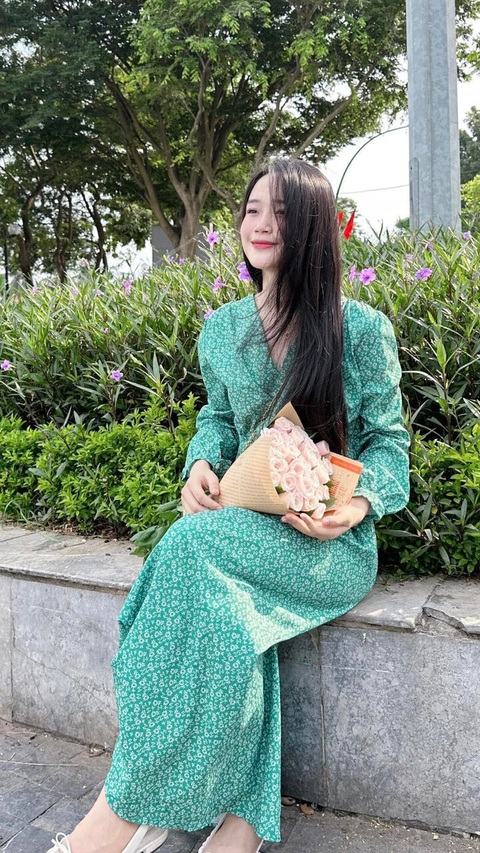 Nhan sắc nữ chính có cảnh nóng gây sốt trong 'Đào, phở và piano'- Ảnh 9. Nữ diễn viên trẻ sở hữu gương mặt khả ái, ngọt ngào, làn da trắng mịn và vóc dáng mảnh mai
