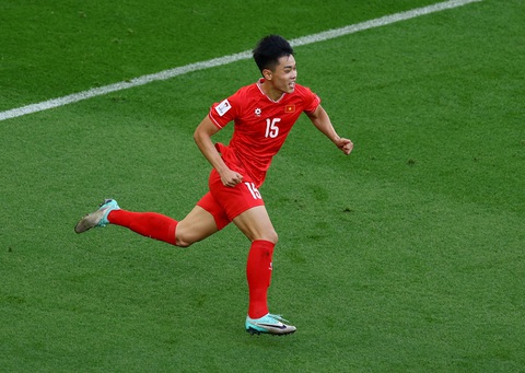 Nguyễn Đình Bắc tỏa sáng ở Asian Cup 2023 khi ghi bàn vào lưới đội tuyển Nhật Bản - Ảnh: REUTERS Nguyễn Đình Bắc tỏa sáng ở Asian Cup 2023 khi ghi bàn vào lưới đội tuyển Nhật Bản - Ảnh: REUTERS