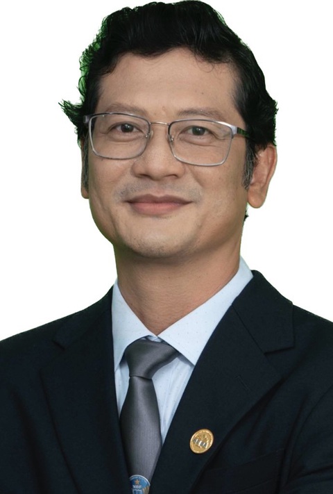 Ly hôn 14 năm, muốn đổi họ cho con được không?- Ảnh 1. Luật sư Nguyễn Phong Phú