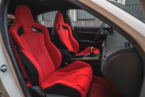 Chủ xe Honda Civic Type R biển ngũ quý 1: 'Xe phổ thông nhưng lái hay hơn xe sang'- Ảnh 9. Chủ xe Honda Civic Type R biển ngũ quý 1: 'Xe phổ thông nhưng lái hay hơn xe sang'- Ảnh 9.