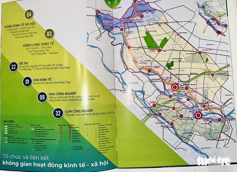 Quy hoạch tỉnh Đồng Tháp: Tạo ra xung lực mới để phát triển đột phá- Ảnh 2. Quy hoạch tỉnh đã định hình không gian phát triển thông qua cấu trúc: 4 vùng kinh tế - xã hội, 3 hành lang kinh tế, 4 đô thị trung tâm - Ảnh: ĐẶNG TUYẾT