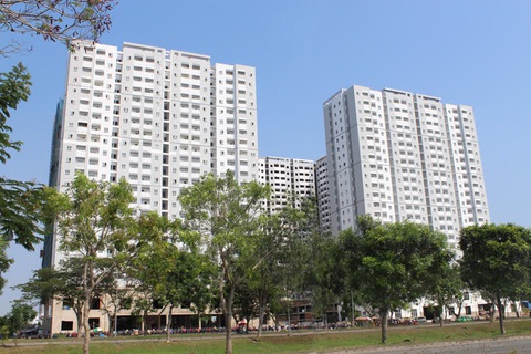 Làm gì để đạt mục tiêu xây 130.000 căn nhà ở xã hội năm 2024?- Ảnh 2. Các doanh nghiệp cho rằng thủ tục làm nhà ở xã hội hiện nay còn phức tạp, thời gian làm thủ tục lâu hơn dự án nhà ở thương mại - Ảnh: C.N.