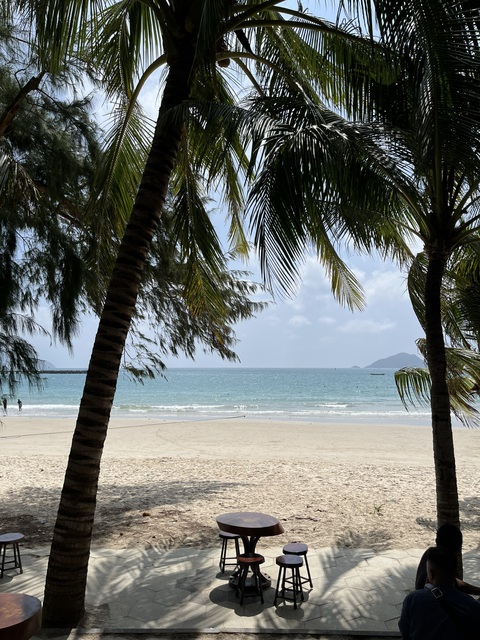 Côn Đảo - Ảnh: VŨ THỤY PHƯƠNG TRANG Biển xanh, cát trắng, nắng vàng Côn Đảo sẽ khiến bạn nhớ mãi không quên