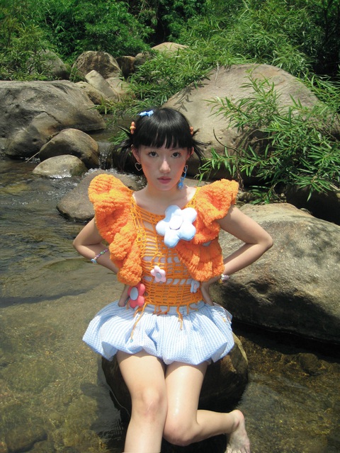 M Tú tung MV ‘mở đường’ cho album đầu tay- Ảnh 2. Không chỉ sáng tác và thể hiện ca khúc, M Tú còn kiêm vai trò chỉ đạo hình ảnh cho MV của mình.