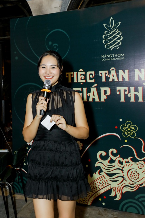 Khởi động năm mới, loạt ngôi sao đóng góp cho Tổ chức phẫu thuật Nụ Cười- Ảnh 5. Giám đốc phát triển của Tổ chức phẫu thuật Nụ Cười Việt Nam: Hoa hậu đẹp nhất châu Á - Hương Giang