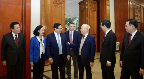 Tổng bí thư chủ trì phiên họp thứ nhất tiểu ban văn kiện Đại hội XIV của Đảng- Ảnh 3. Tổng bí thư Nguyễn Phú Trọng và các lãnh đạo tham dự hội nghị - Ảnh: TTXVN