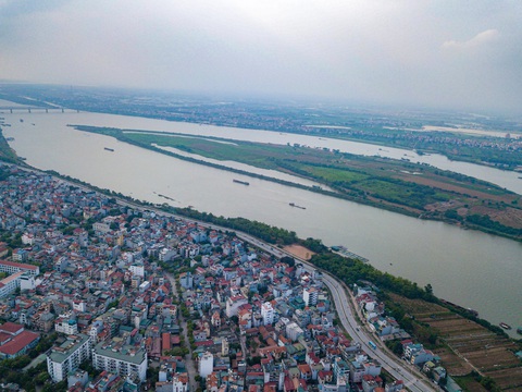 sông Hồng là trục phát triển chính của thủ đô - Ảnh: NAM TRẦN Sông Hồng là trục phát triển chính của thủ đô - Ảnh: NAM TRẦN