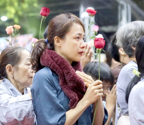 Đầu xuân nói chuyện đi chùa: Lễ vật không quan trọng vơi đầy- Ảnh 7. Diễn viên Lê Bê La - Ảnh: NVCC