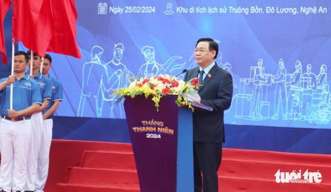Chủ tịch Quốc hội mong muốn Tháng Thanh niên giữ tinh thần 'mãi mãi tuổi 20'- Ảnh 4. Chủ tịch Quốc hội Vương Đình Huệ gửi gắm cấp bộ đoàn, các bạn đoàn viên, thanh niên không ngừng trau dồi lý tưởng cách mạng, nỗ lực học tập, rèn luyện, cống hiến, xây dựng đất nước ngày càng giàu đẹp, hùng cường - Ảnh: DOÃN HÒA