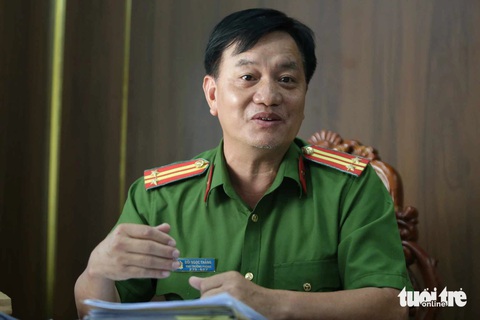 Trung tá Đới Ngọc Thắng, phó trưởng Phòng Cảnh sát hình sự (PC02) Công an TP.HCM, trả lời báo Tuổi Trẻ - Ảnh: MINH HÒA Trung tá Đới Ngọc Thắng, phó trưởng Phòng Cảnh sát hình sự (PC02) Công an TP.HCM - Ảnh: MINH HÒA