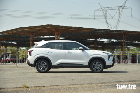 Chi tiết Mitsubishi Xforce tiêu chuẩn giá 620 triệu đồng: Vẫn đủ dùng, cạnh tranh Seltos, Creta- Ảnh 4. Kích thước xe tương đồng các bản cao cấp hơn với thông số 4.390 x 1.810 x 1.660 (mm) và chiều dài cơ sở 2.650mm
