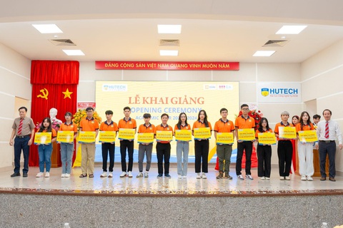 Cơ hội nhận lì xì - học bổng giá trị khi xét tuyển học bạ sau Tết vào HUTECH- Ảnh 2. Cơ hội nhận lì xì - học bổng giá trị khi xét tuyển học bạ sau Tết vào HUTECH- Ảnh 2.
