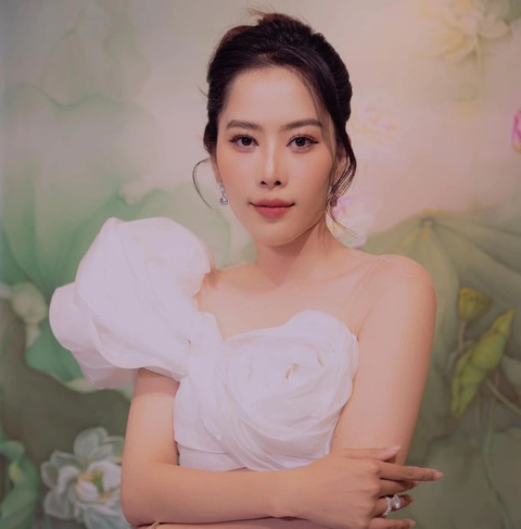 Nam Em thông tin nhận được thư mời của cơ quan chức năng yêu cầu lên làm việc - Ảnh: Facebook nhân vật Nam Em thông tin nhận được thư mời của cơ quan chức năng yêu cầu lên làm việc - Ảnh: Facebook nhân vật