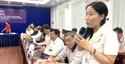 Đại học Quốc gia TP.HCM cần tuyển 65 nhà khoa học trẻ xuất sắc- Ảnh 1. TS Hà Thị Thanh Hương - Trường đại học Quốc tế (Đại học Quốc gia TP.HCM) - đóng góp ý kiến về chương trình VNU350 tại buổi tọa đàm sáng 28-2 - Ảnh: TRẦN HUỲNH