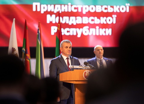 Người đứng đầu Transinistria Vadim Krasnoselsky tại đại hội đại biểu ở Tiraspol, ngày 28-2 - Ảnh: REUTERS Người đứng đầu Transnistria, vùng ly khai của Moldova, Vadim Krasnoselsky tại đại hội đại biểu ở Tiraspol, ngày 28-2 - Ảnh: REUTERS