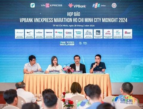 Giải chạy đêm có quy mô lớn nhất từ trước đến nay diễn ra ngày 3-3- Ảnh 1. Buổi họp báo VPBank VnExpress Marathon Ho Chi Minh City Midnight 2024 - Ảnh: V.T.C