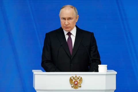 Tổng thống Nga Vladimir Putin phát biểu ở Matxcơva, ngày 29-2 - Ảnh: REUTERS Tổng thống Nga Vladimir Putin phát biểu ở Matxcơva, ngày 29-2 - Ảnh: REUTERS