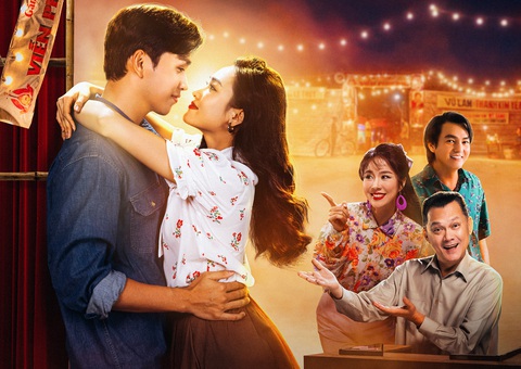 Hình ảnh trên poster mới của phim Sáng đèn tập trung vào cặp nhân vật chính - Ảnh: ĐPCC Hình ảnh trên poster mới của phim Sáng đèn tập trung vào cặp nhân vật chính - Ảnh: ĐPCC