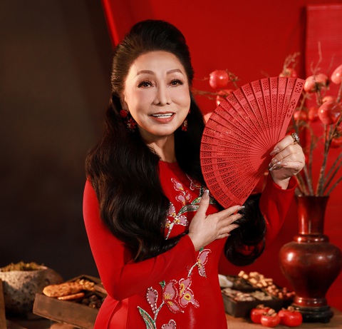 NSND Bạch Tuyết - Ảnh: TIÊU PHÀM NSND Bạch Tuyết - Ảnh: TIÊU PHÀM